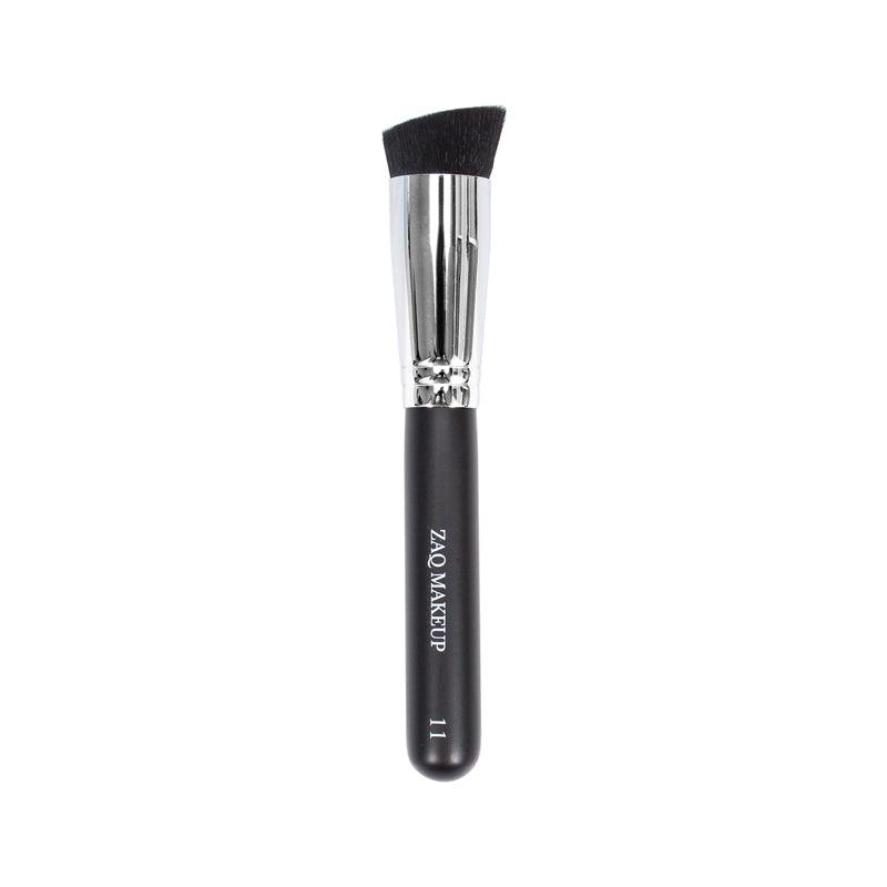 ANGLED FOUNDATION BRUSH - ZAQ