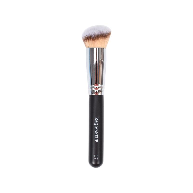 ANGLED ROUNDED FOUNDATION BRUSH - ZAQ Skin & Body