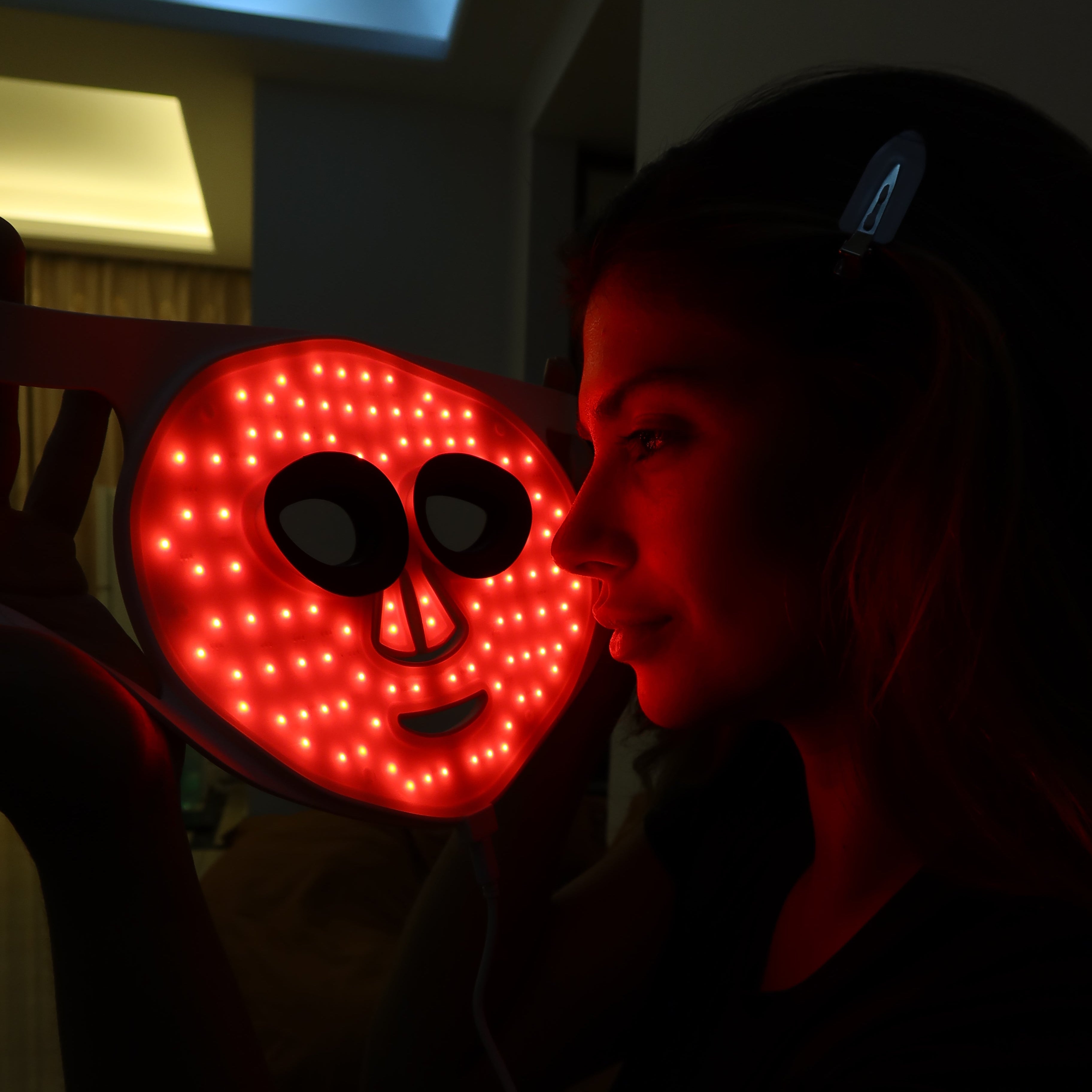 ZAQ Noor 2.0 Pro: 1072nm Deep Infrared, Red & Blue (2026)