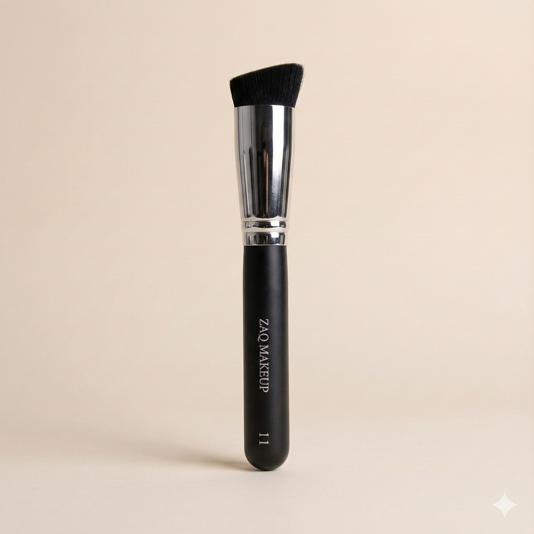 ANGLED FOUNDATION BRUSH