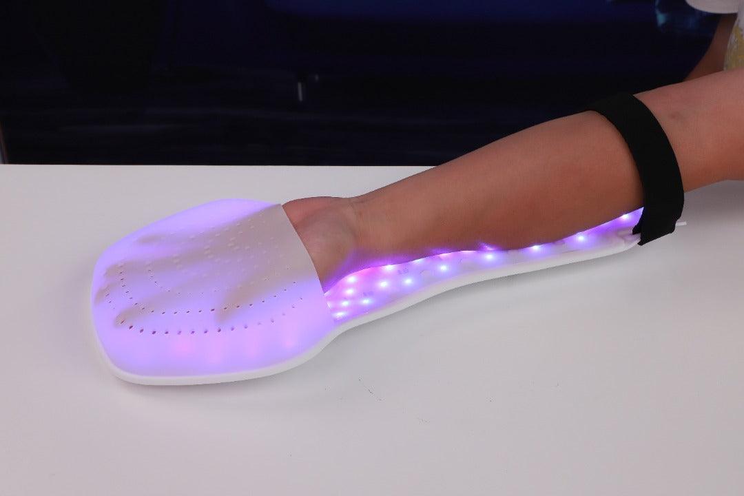 Noor 2.0 LED Light Therapy Hand and Wrist Mask - ZAQ